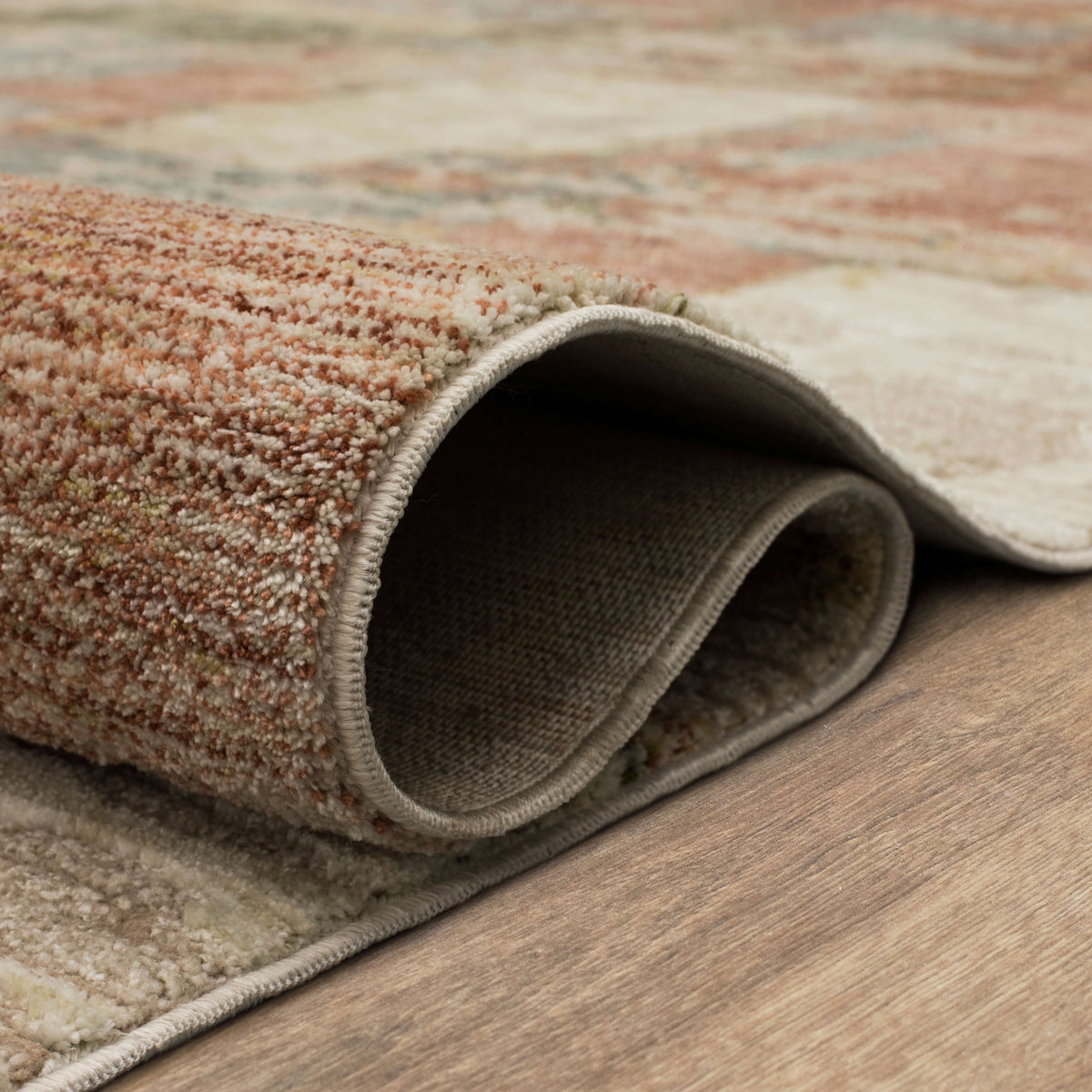 Memento Nostalgic Cream – Karastan Rugs