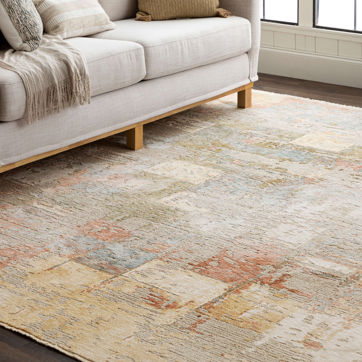 Memento Nostalgic Cream – Karastan Rugs